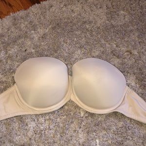 VS PINK bra strapless